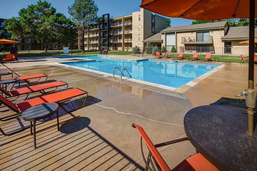 Monaco Lakes Apartments